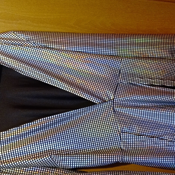 Dress - Picture 3 of 4